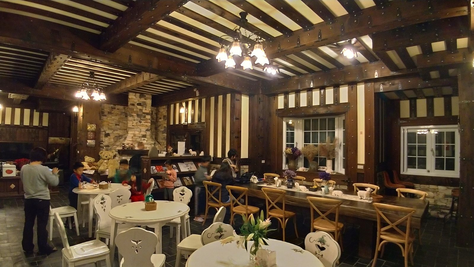 清境黑森林莊園(清境平價包棟) 房間像家　住起來很安心